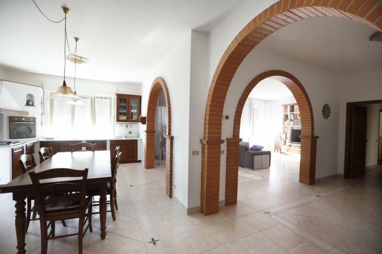 コッレサルヴェッティCasa Di Katiaアパートメント エクステリア 写真